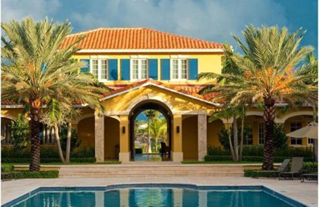 The Tuscany On Grace Bay Eksteriør billede